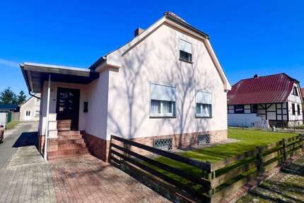 Haus zum Kaufen in Dobbertin 180.000,00 € 128.81 m²