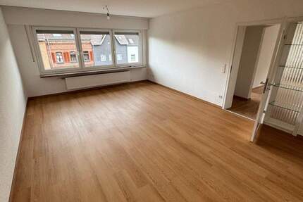 Frisch modernisierte 3-Zimmer-Wohnung mit 84 m² in Brühl