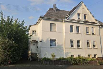 Haus zum Kaufen in Siegen 225.000,00 € 162 m²