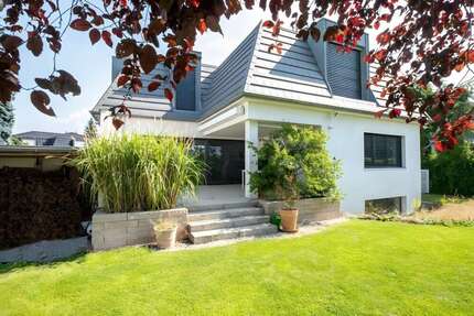 Haus zum Kaufen in Heusenstamm 1.380.000,00 € 255 m²