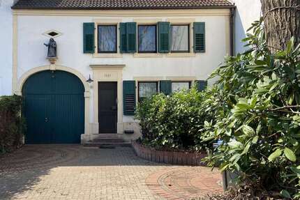 Haus zum Kaufen in Ensdorf 180.000,00 € 180 m²