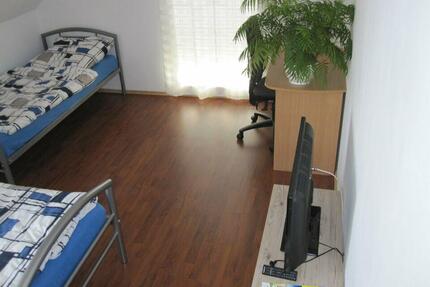 ZIMMER ZU VERMIETEN NÄHE KÖLN PENDLER, MONTEURE, MESSE.. - Kürten