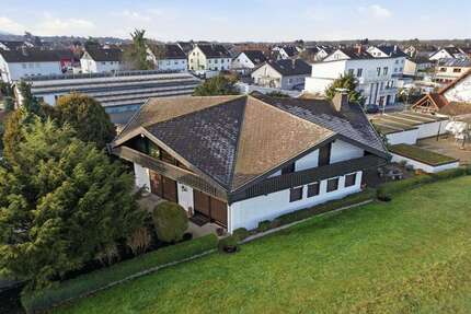 Haus zum Kaufen in Kuppenheim 695.000,00 € 216 m²