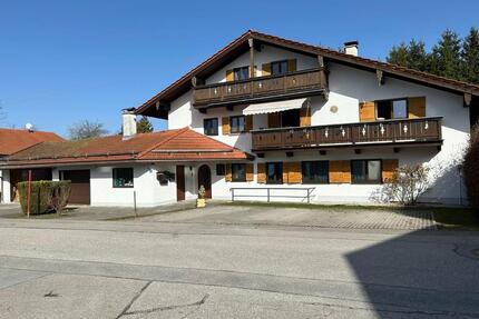 5-Zimmer-Wohnung mit Garten, 2 Balkonen, Garage und Stellplatz - Gmund am Tegernsee