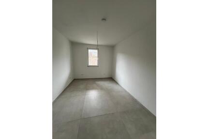 Zwei Zimmer - 850,00&nbsp;EUR Kaltmiete, ca.&nbsp; 60,00&nbsp;m&sup2; in Zwingenberg (PLZ: 64673)