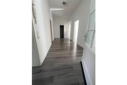 Wohnung in Emsdetten - 1.000,00&nbsp;EUR Kaltmiete, ca.&nbsp; 120,00&nbsp;m&sup2; in Emsdetten (PLZ: 48282)