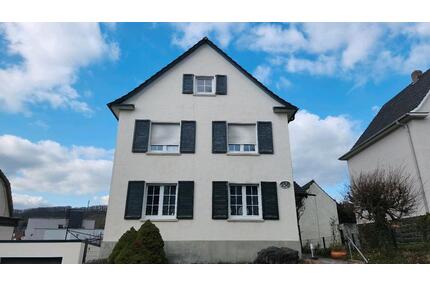 freistehendes Ein- bis Zweifamilienhaus - Iserlohn Grüne