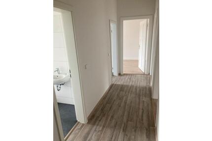 3-Zimmer-Wohnung inkl. EBK nur 5 Minuten vom Rathenower HBF