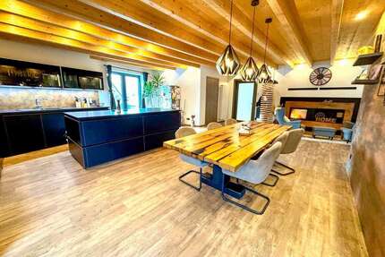 Haus zum Kaufen in Höpfingen 749.000,00 € 267 m²