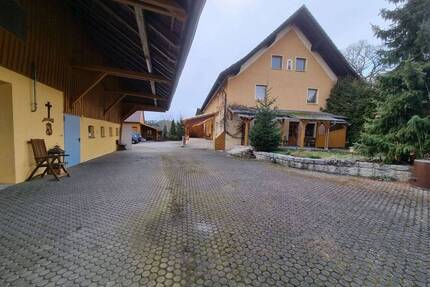 VB - Viel Platz, uneinsehbarer Aussenbereich mit gut erhaltenem 2 Familienhaus - Ensdorf Seulohe