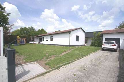Haus zum Mieten in Essenbach Altheim 1.650,00 € 155 m² - Essenbach / Altheim