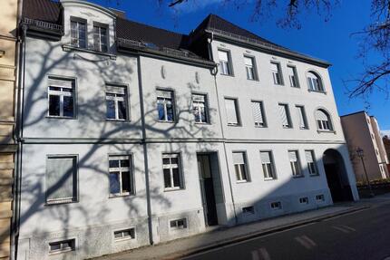 3-Raum Wohnung - 600,00&nbsp;EUR Kaltmiete, ca.&nbsp; 100,00&nbsp;m&sup2; in Guben (PLZ: 03172)