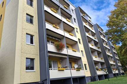 Wohnung zum Mieten in Gera 330,84 € 55.14 m²