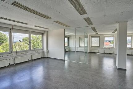 Büro im 3. OG in der Business-Meile Bernhausen - Filderstadt