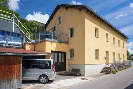 Haushälfte Solnhofen mit Gartenanteil