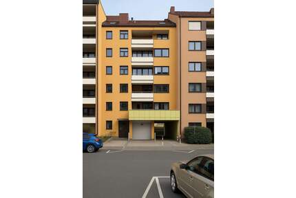 Geräumige 4-Z-Whg mit 2Balkone in Nürnberg Steinbühl