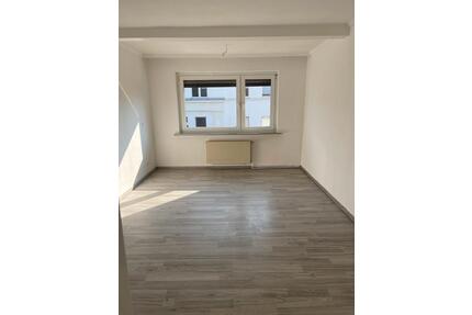 Sonnige Wohnung mit Parkplatz in ruhiger und guter Wohngegend - Northeim