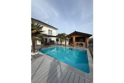 *Exklusive Oase in Grünstadt* - 1.249.000,00&nbsp;EUR Kaufpreis, ca.&nbsp; 135,00&nbsp;m&sup2;&nbsp;Wohnfl&auml;che in Grünstadt (PLZ: 67269)