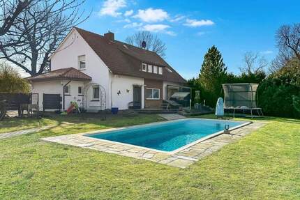 Wohnen und Wohlfühlen - 320.000,00&nbsp;EUR Kaufpreis, ca.&nbsp; 160,00&nbsp;m&sup2;&nbsp;Wohnfl&auml;che in Quernheim (PLZ: 49448)