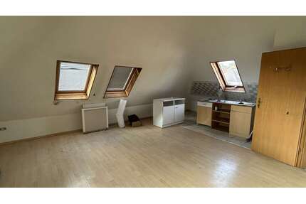 Wohnung zum Kaufen in Stuttgart 98.000,00 € 21.67 m²