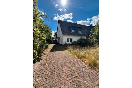 Einfamilien-Haus mit Garten und Garage in Gifhorn, zentrale Lage