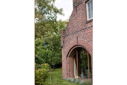 Landhaus Torhaus zu verkaufen - 290.000,00&nbsp;EUR Kaufpreis, ca.&nbsp; 100,00&nbsp;m&sup2; in Wangerland (PLZ: 26434)