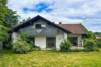 Haus zum Kaufen in Aiglsbach 495.000,00 € 239 m²