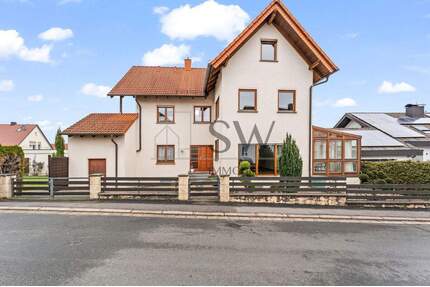 Charmantes EFH mit Wintergarten und 4 Balkonen in Burgebrach