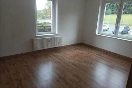 Altersgerechte 2 Raum Wohnung 50 m² + Garten + Stellplatz - Ebersbach-Neugersdorf