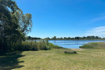 Bungalow auf Eigentumsgrundstück am Deetzer Teich zur Erholung - Zerbst (Anhalt) Leps