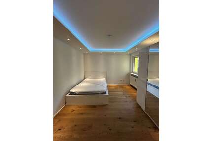WG-Zimmer in München 650,00 € 10 m²