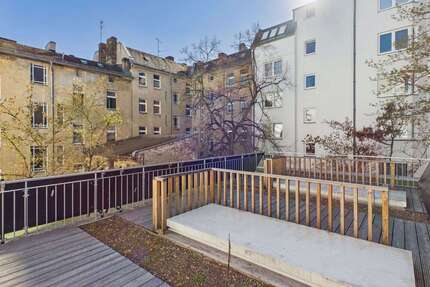 Haus zum Mieten in Berlin 1.249,00 € 77.89 m²