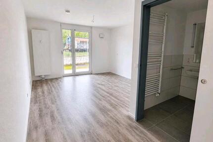 Neubau-Studentenapartment mit West-Terrasse - auch für Paare - Olching