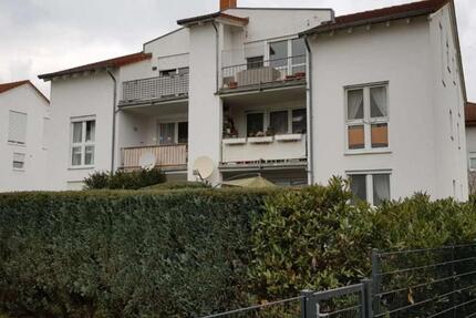 Helle 3-Zimmer-DG-Perle mit sonnigem Balkon in Büttelborn-Worf.