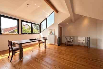 Schöne helle frisch renovierte Maisonette-Wohnung - Münster (Hessen)