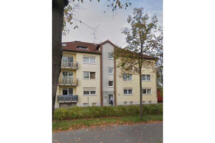 Frisch renovierte 2-Zimmer-Erdgeschosswohnung - Darmstadt Bessungen