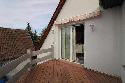 Kurzfristig beziehbare Eigentumswohnung mit Balkon und Garage - Herbsleben