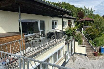 Gelegenheit von privat – 2 Familienhaus ohne Wartungsstau - Weimar (Lahn)