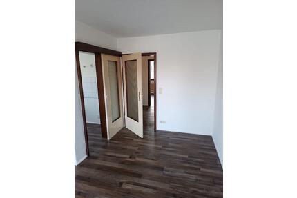 Wohnung in Hannover Laatzen - 900,00&nbsp;EUR Kaltmiete, ca.&nbsp; 50,00&nbsp;m&sup2; in Laatzen (PLZ: 30880)