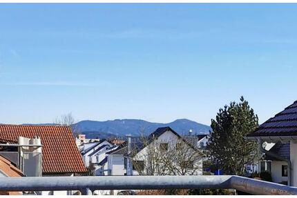 4,5-Zimmer, Wärmepumpe, Neue Dachfenster, Holzofen, 4 Stellplätze - Zimmern ob Rottweil