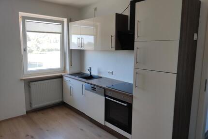 3 Zimmer Wohnung zu vermieten - 750,00&nbsp;EUR Kaltmiete, ca.&nbsp; 85,00&nbsp;m&sup2; in Winzer (PLZ: 94577)