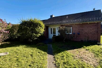 Haus Reihenhaus in Holtenau Kiel mit großem Garten