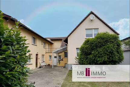 Haus zum Kaufen in Wolfsburg 220.000,00 € 209 m²