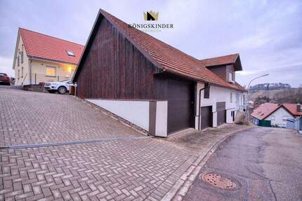 Zweifamilienhaus mit Potenzial & Charme - Bühl Neusatz