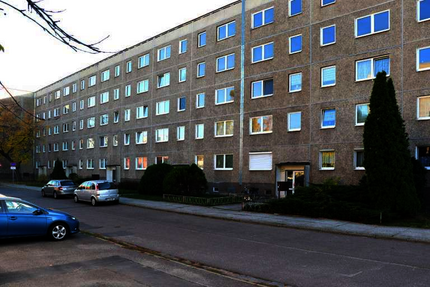 Wohnung zum Mieten in Dessau-Roßlau 340,00 € 56.76 m²
