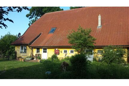 Haus für Wohnprojekt: Doppelkotten mit Nebengebäuden und Acker - Bad Essen