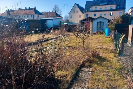 Pachgarten mit klein Laub - 600,00&nbsp;EUR Kaltmiete, ca.&nbsp; 258,00&nbsp;m&sup2; in Cottbus (PLZ: 03046)