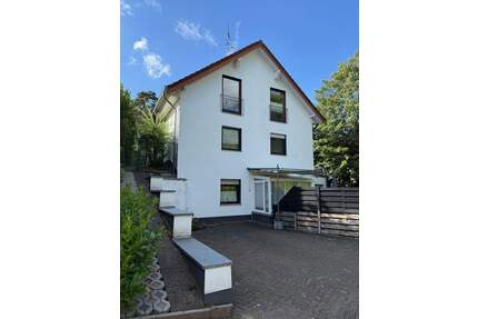 Charmantes Mehrfamilienhaus oder 3-Generationenhaus - Rösrath-Kleineichen