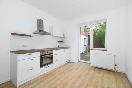 Wohnung zum Kaufen in Düsseldorf 499.000,00 € 90.02 m²