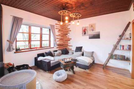 Haus zum Kaufen in Pollhagen 196.000,00 € 140 m²